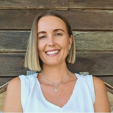 Dr Melanie Sauer